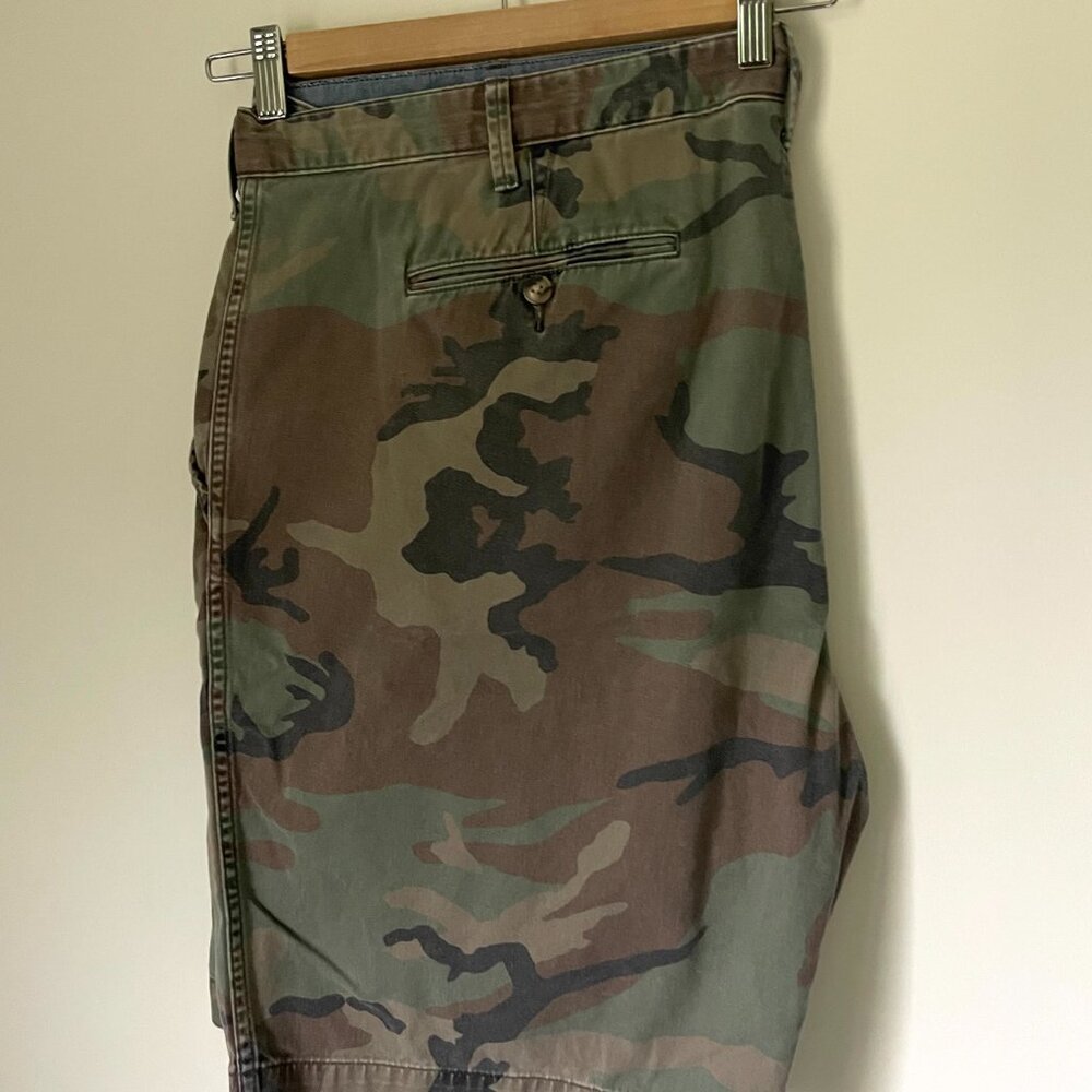 Polo Ralph Lauren - Men's Relaxed Fit Camo Chino Short - 44B - Picture 7 of 8